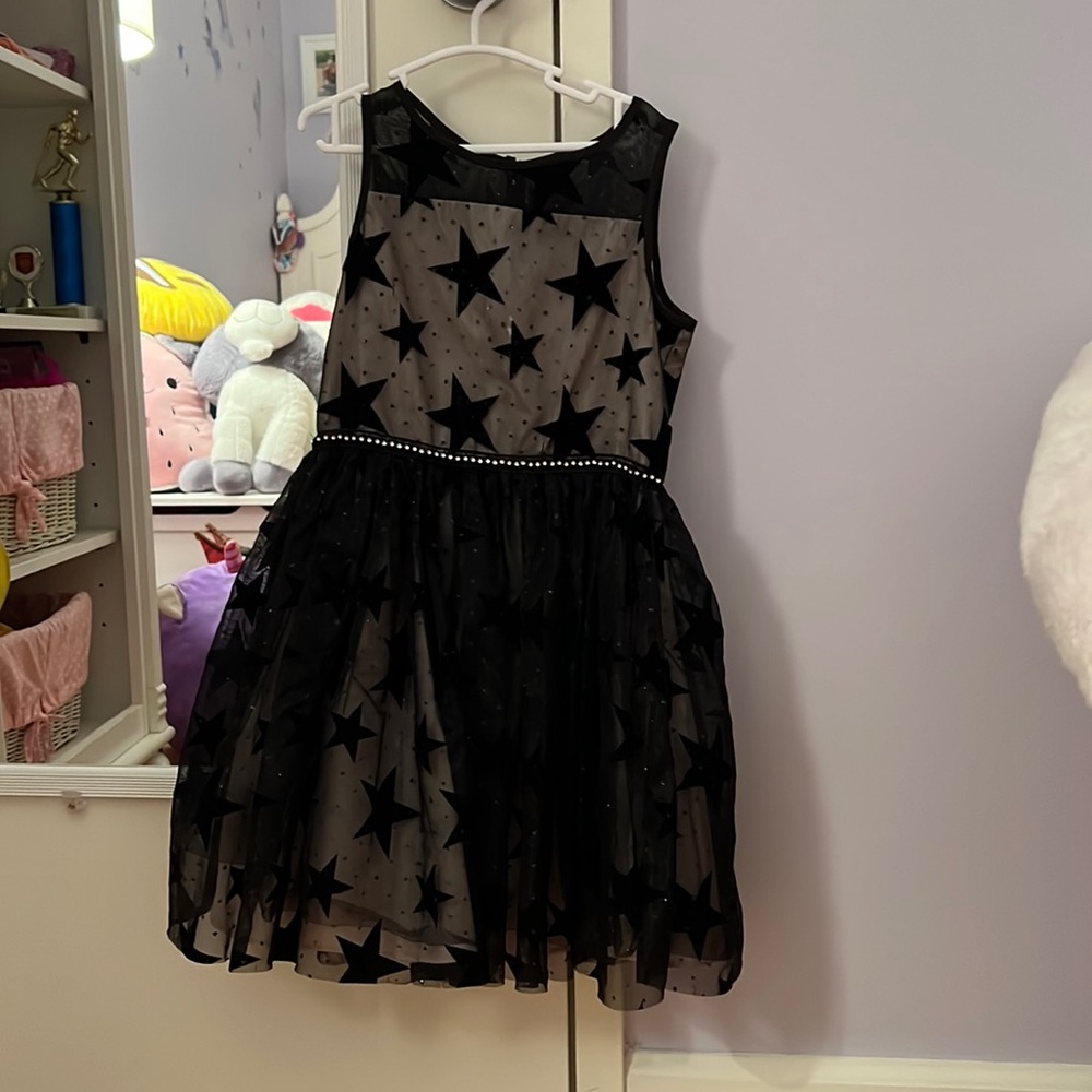 Girls Formal Dress - size 6
